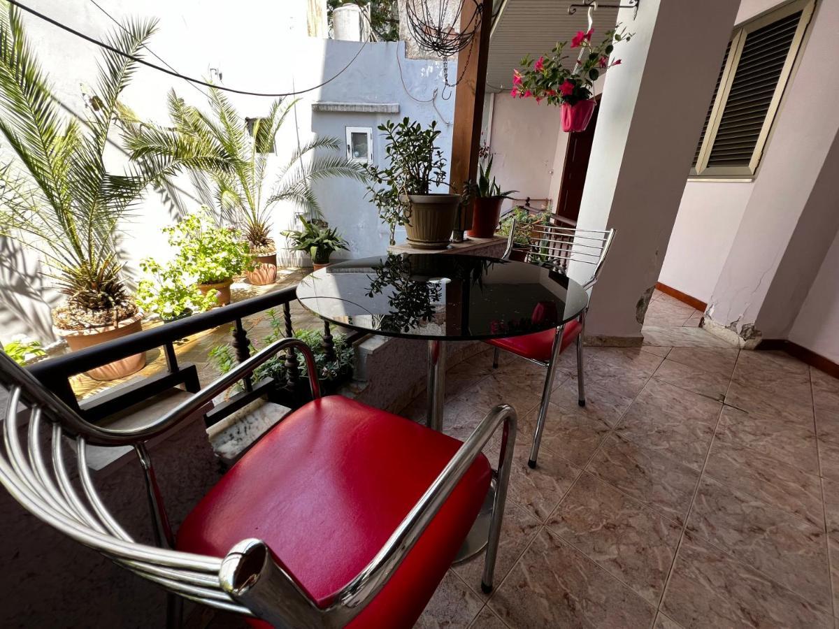 Grand Veranda Apartment Tirana